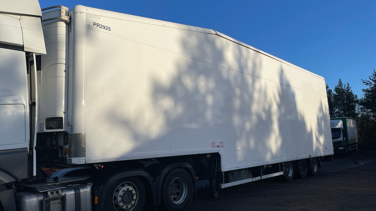 GRAY & ADAMS FRIDGE BOX DOUBLE DECK STEPFRAME - Reboque: foto 3 GRAY & ADAMS FRIDGE BOX DOUBLE DECK STEPFRAME - Reboque: foto 3