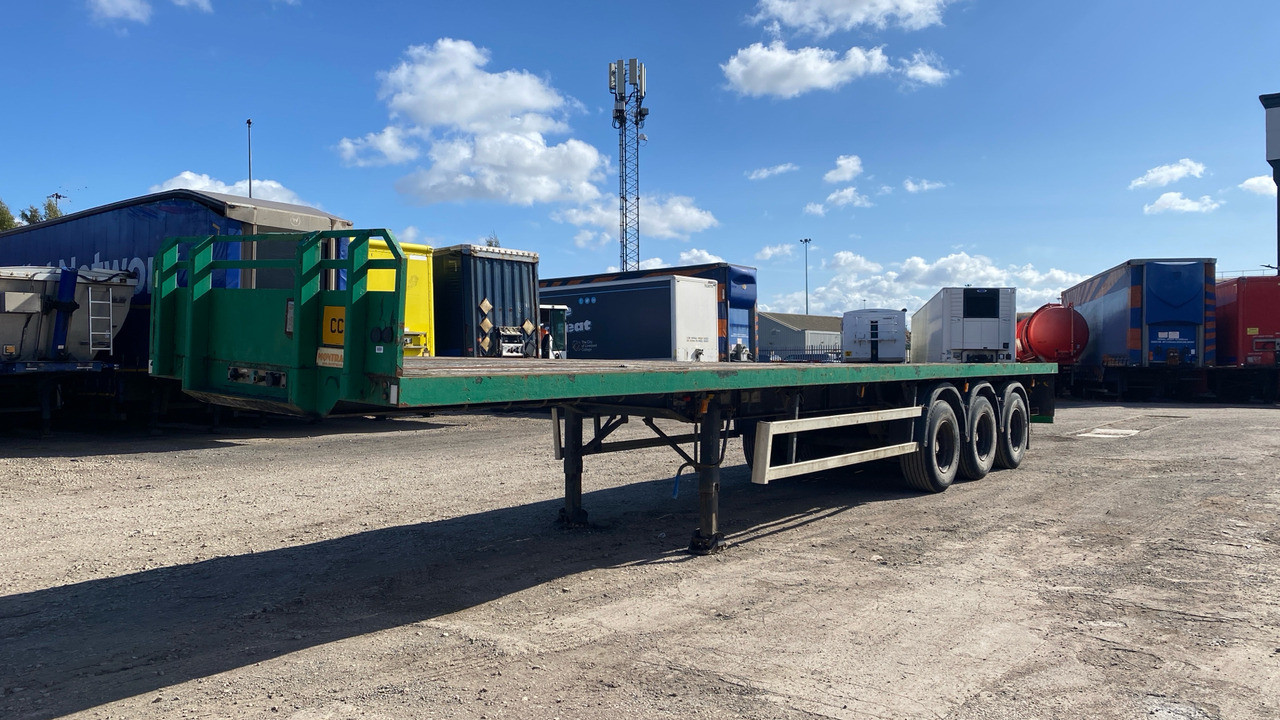 MONTRACON FLAT - Reboque: foto 3 MONTRACON FLAT - Reboque: foto 3