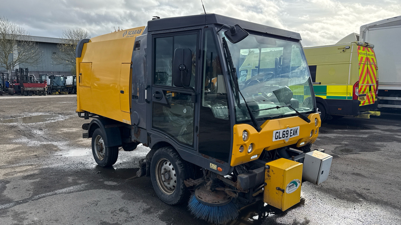 SCARAB MINOR M25H - Varredora urbana: foto 1 SCARAB MINOR M25H - Varredora urbana: foto 1