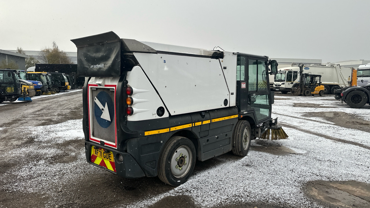 SCHMIDT SWINGO 200 - Varredora urbana: foto 4 SCHMIDT SWINGO 200 - Varredora urbana: foto 4