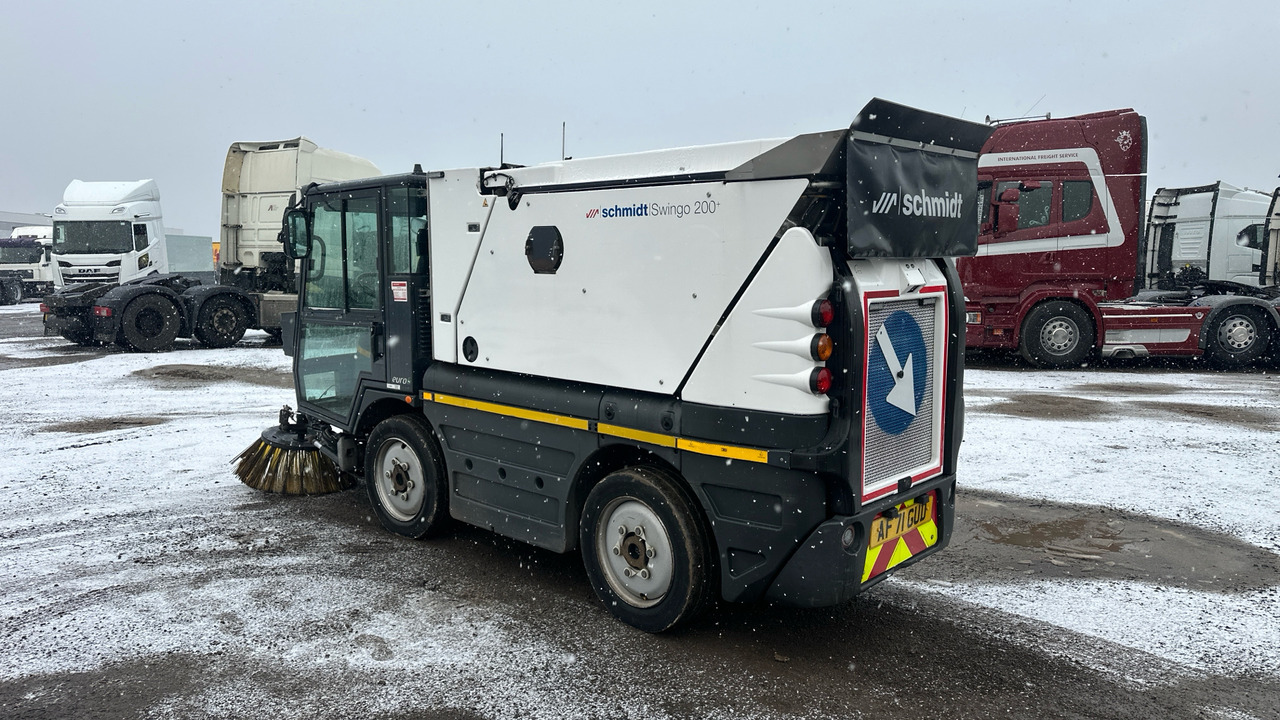 SCHMIDT SWINGO 200 - Varredora urbana: foto 3 SCHMIDT SWINGO 200 - Varredora urbana: foto 3