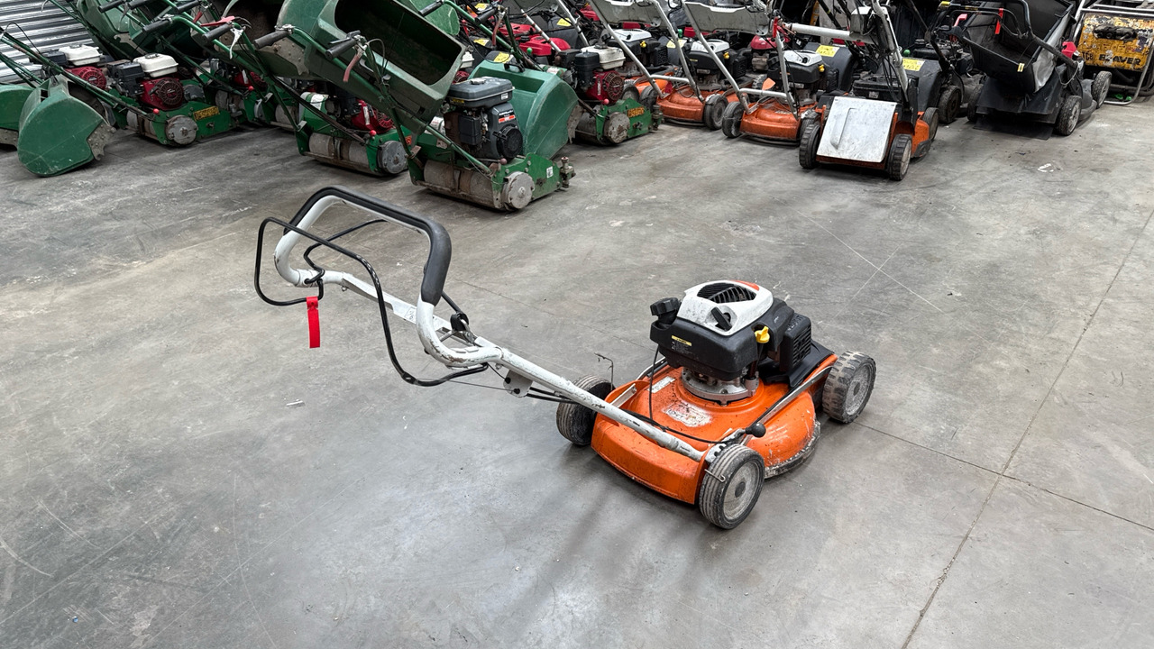 STIHL RM4 RTP - Equipamento de construção: foto 4 STIHL RM4 RTP - Equipamento de construção: foto 4