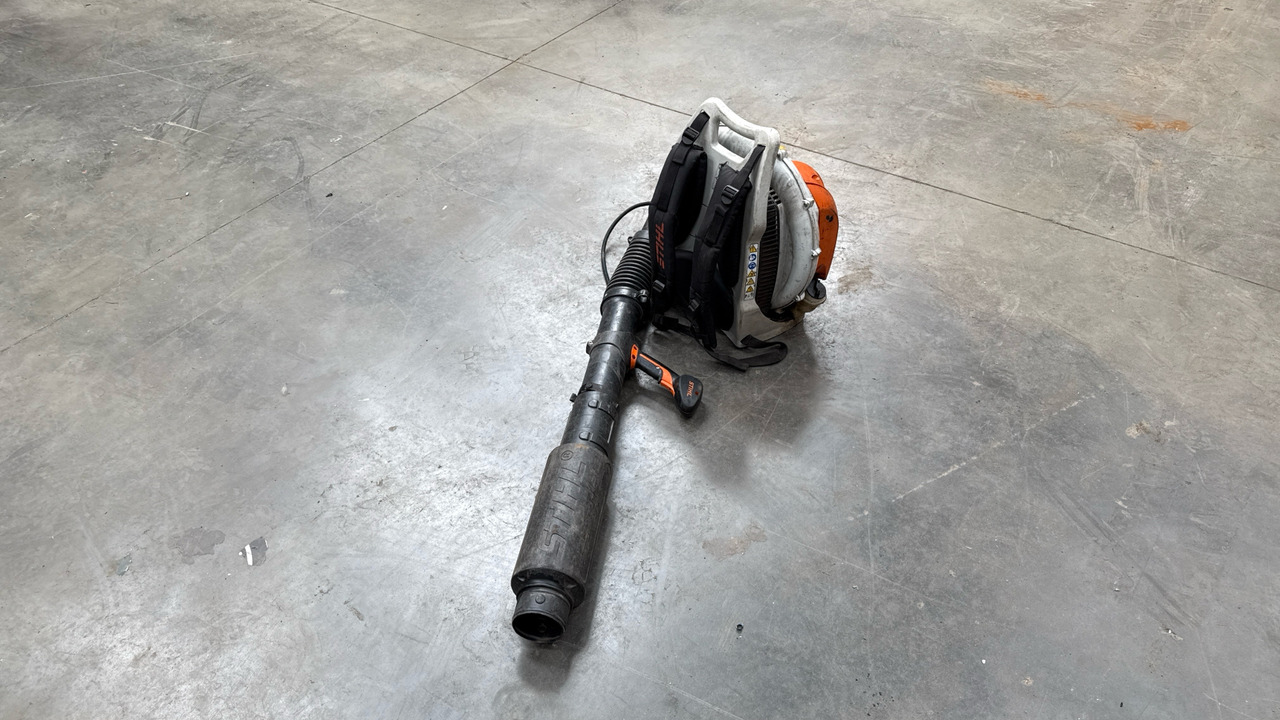 STIHL RMA 765V MOWER - Equipamento de construção: foto 2 STIHL RMA 765V MOWER - Equipamento de construção: foto 2