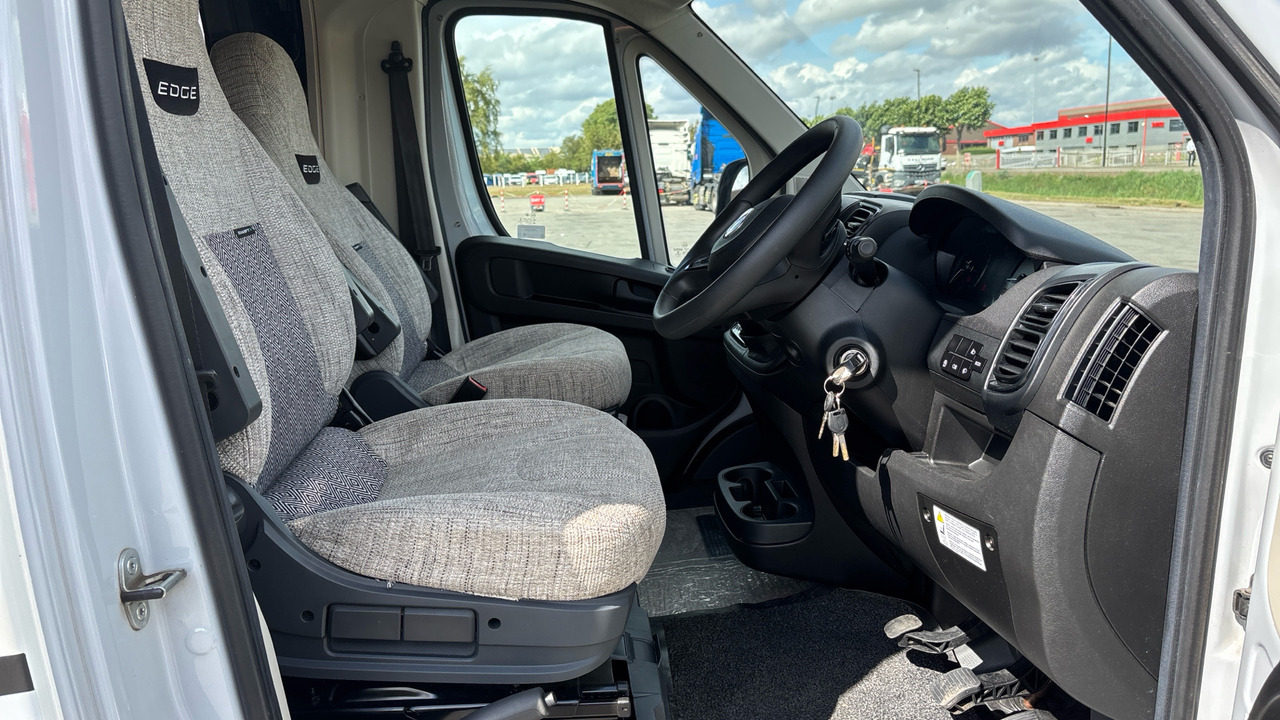 SWIFT EDGE 486 (FIAT DUCATO 3500KG) - Autocaravana perfilada: foto 5 SWIFT EDGE 486 (FIAT DUCATO 3500KG) - Autocaravana perfilada: foto 5