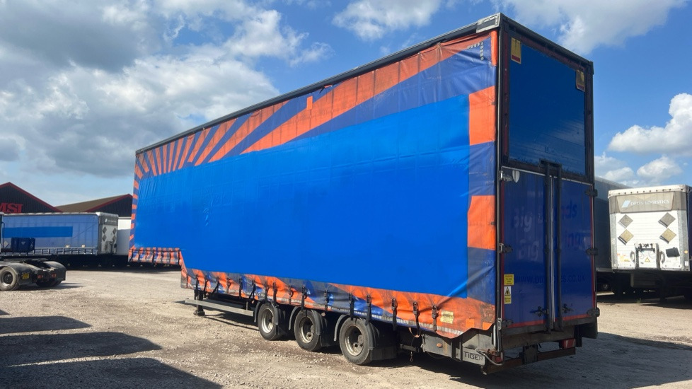 TIGER CURTAINSIDE - DOUBLE DECK - STEPFRAME - Semi-reboque de lona: foto 5 TIGER CURTAINSIDE - DOUBLE DECK - STEPFRAME - Semi-reboque de lona: foto 5