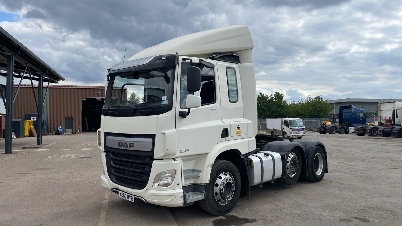DAF CF 450 - Tractor: foto 2 DAF CF 450 - Tractor: foto 2