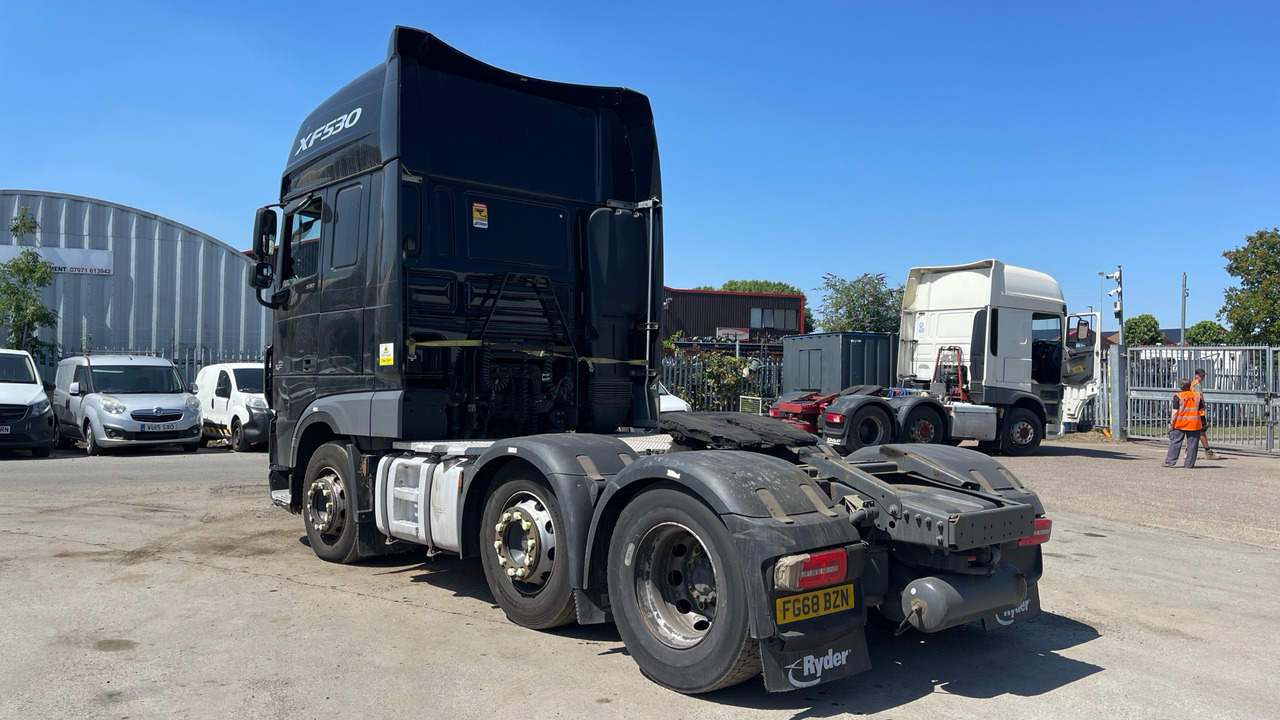 DAF XF 530 - Tractor: foto 3 DAF XF 530 - Tractor: foto 3