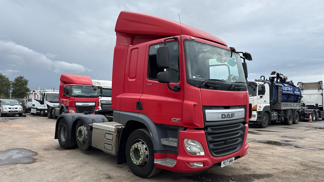 Daf CF 440 - Tractor: foto 1 Daf CF 440 - Tractor: foto 1