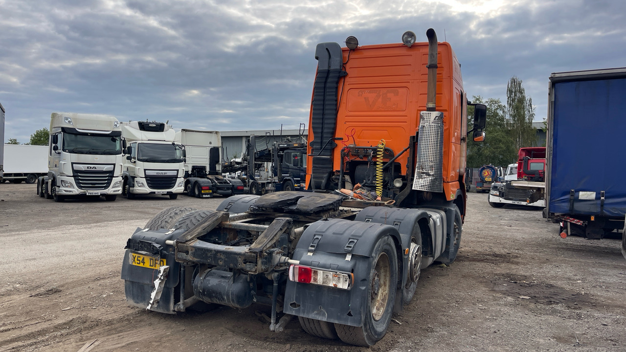 VOLVO FH 12 - Tractor: foto 5 VOLVO FH 12 - Tractor: foto 5