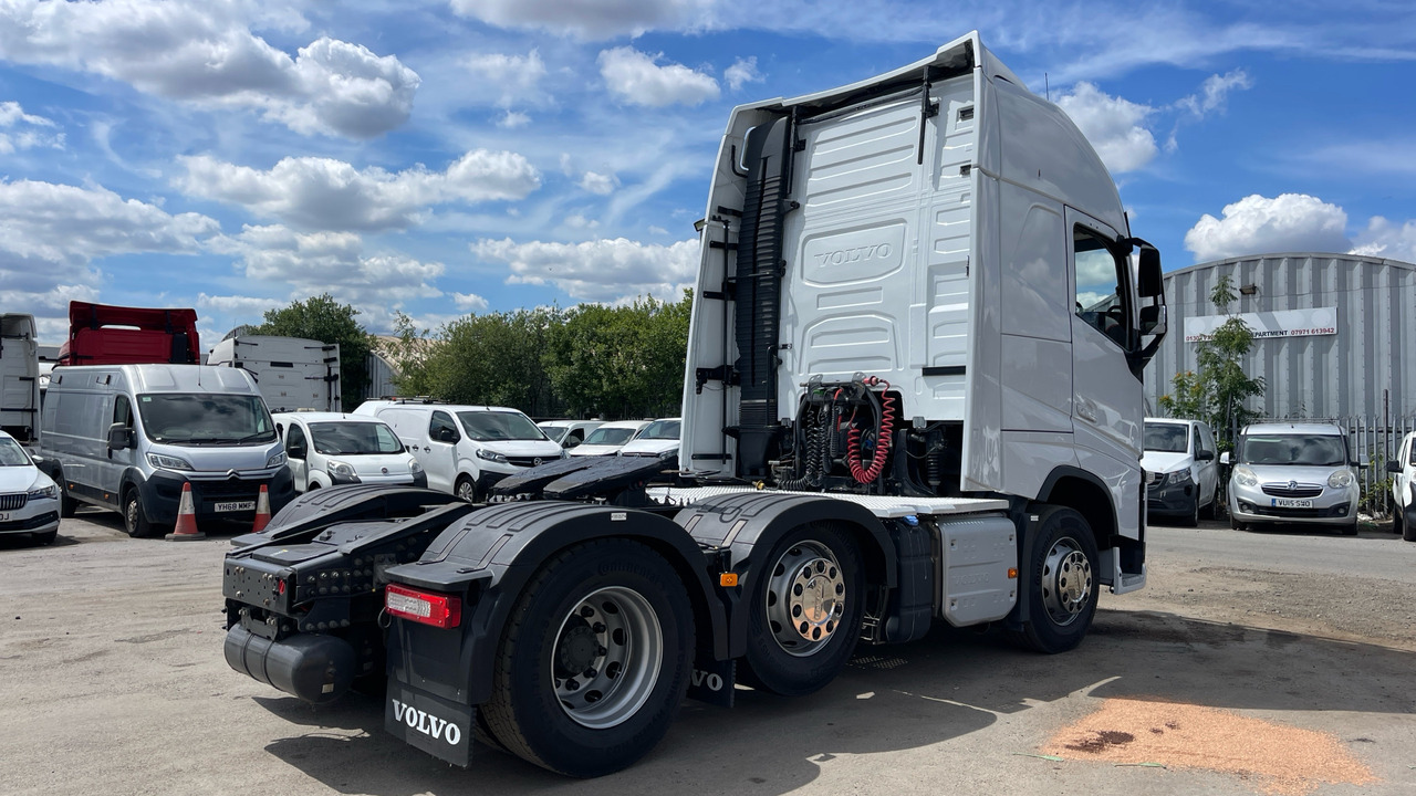 VOLVO FH 460 - Tractor: foto 4 VOLVO FH 460 - Tractor: foto 4