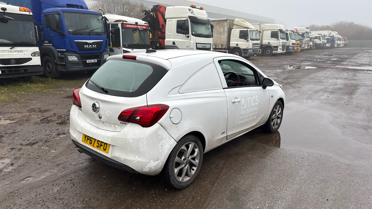 VAUXHALL CORSA 1.3 CDTi 16V 95ps Sportive - Automóvel: foto 4 VAUXHALL CORSA 1.3 CDTi 16V 95ps Sportive - Automóvel: foto 4