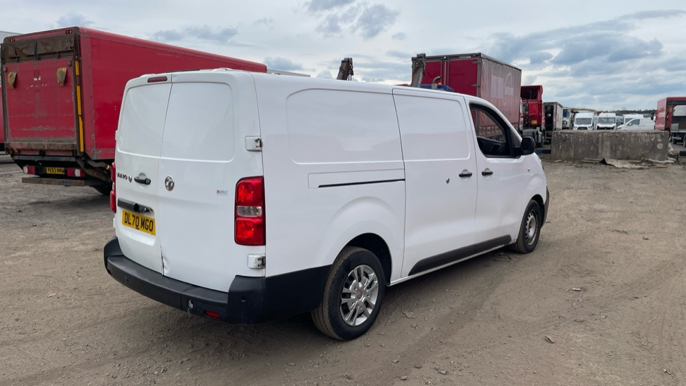 VAUXHALL VIVARO 3100 2.0d 120PS Dynamic H1 Van - Furgão: foto 4 VAUXHALL VIVARO 3100 2.0d 120PS Dynamic H1 Van - Furgão: foto 4