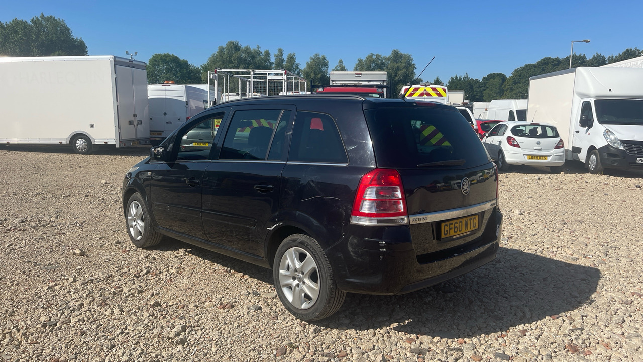 VAUXHALL ZAFIRA 1.7 CDTI - Automóvel: foto 3 VAUXHALL ZAFIRA 1.7 CDTI - Automóvel: foto 3