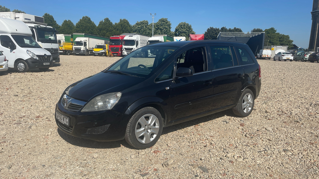 VAUXHALL ZAFIRA 1.7 CDTI - Automóvel: foto 2 VAUXHALL ZAFIRA 1.7 CDTI - Automóvel: foto 2