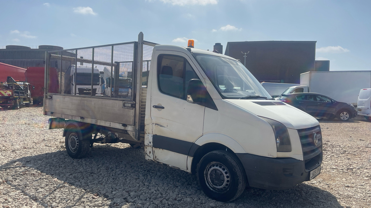 VOLKSWAGEN CRAFTER CR35 2.5 TDI 109PS - Carrinha basculante: foto 1 VOLKSWAGEN CRAFTER CR35 2.5 TDI 109PS - Carrinha basculante: foto 1
