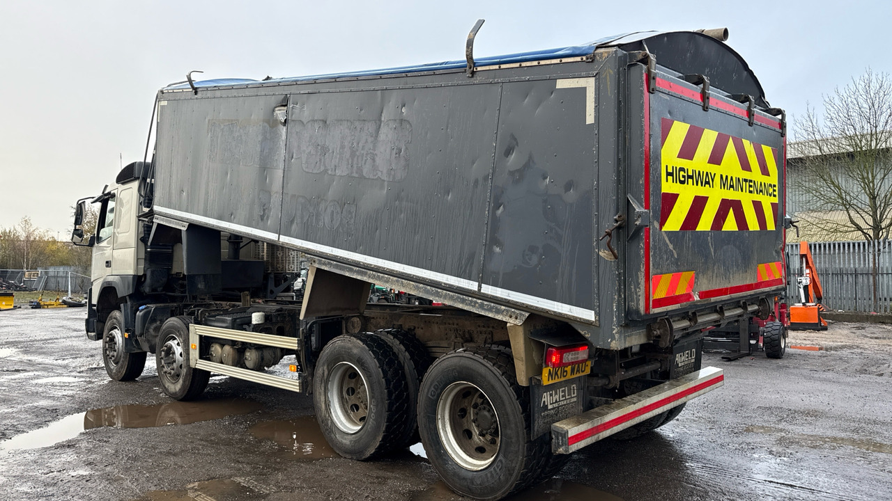 VOLVO FM - Camião basculante: foto 3 VOLVO FM - Camião basculante: foto 3