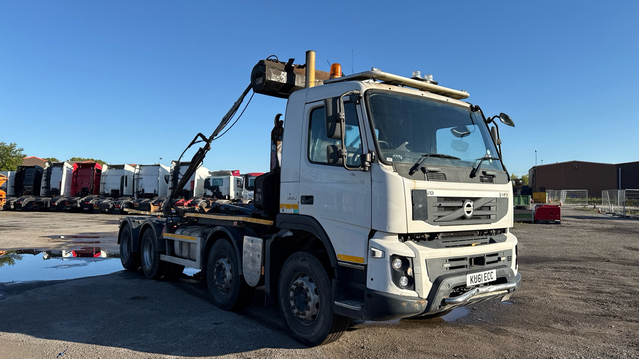 Volvo FMX 380 - Camião polibenne: foto 1 Volvo FMX 380 - Camião polibenne: foto 1