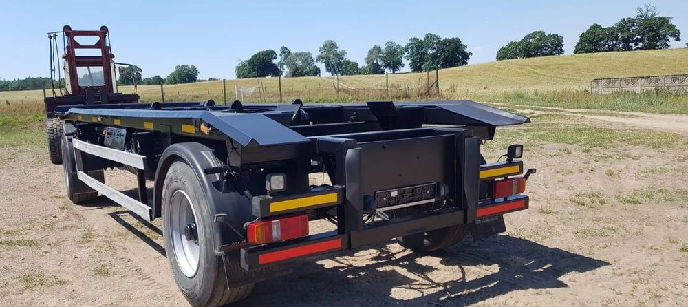 Meiller G18 EL5.0 do hakowca po remoncie kapitalnym - Reboque transportador de contêineres/ Caixa móvel: foto 3 Meiller G18 EL5.0 do hakowca po remoncie kapitalnym - Reboque transportador de contêineres/ Caixa móvel: foto 3