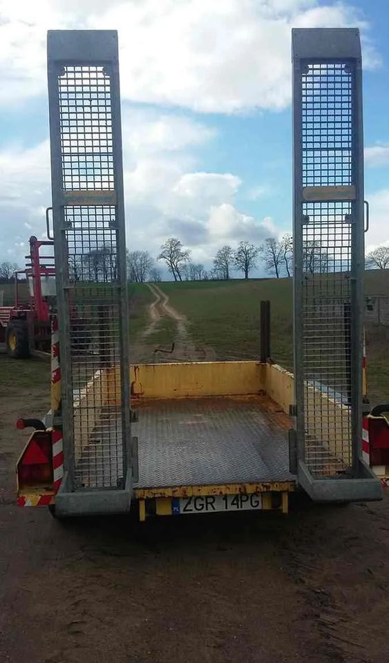 Obermaier Przyczepa niskopodwozie do mini koparek - Reboque porta máquinas: foto 3 Obermaier Przyczepa niskopodwozie do mini koparek - Reboque porta máquinas: foto 3
