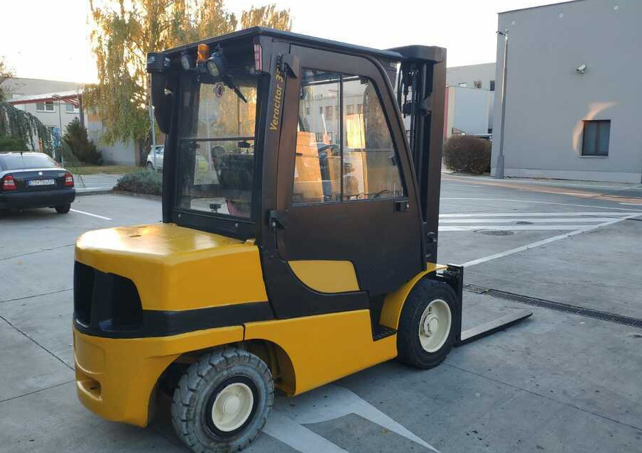 Yale GDP35VX - Empilhadeira a diesel: foto 3 Yale GDP35VX - Empilhadeira a diesel: foto 3