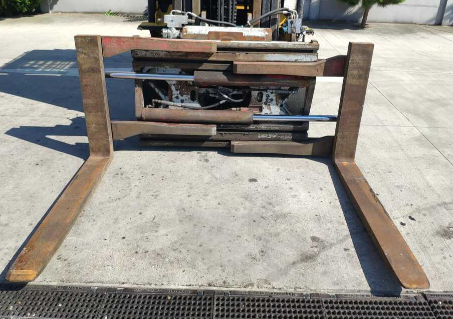 Yale GDP50VX - Empilhadeira a diesel: foto 3 Yale GDP50VX - Empilhadeira a diesel: foto 3