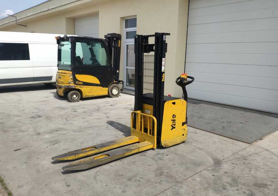 Yale MS14 AC - Stacker: foto 1 Yale MS14 AC - Stacker: foto 1