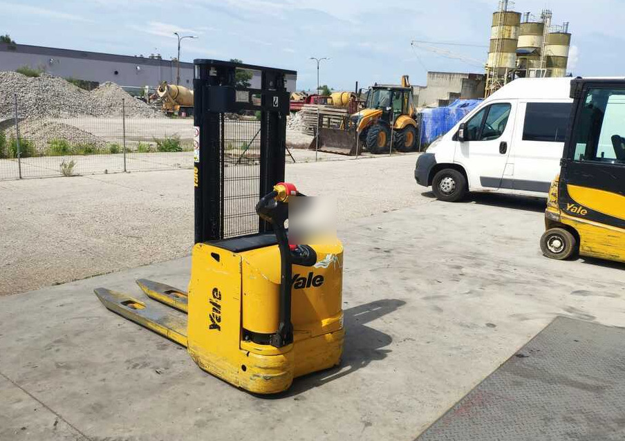 Yale MS14 AC - Stacker: foto 2 Yale MS14 AC - Stacker: foto 2