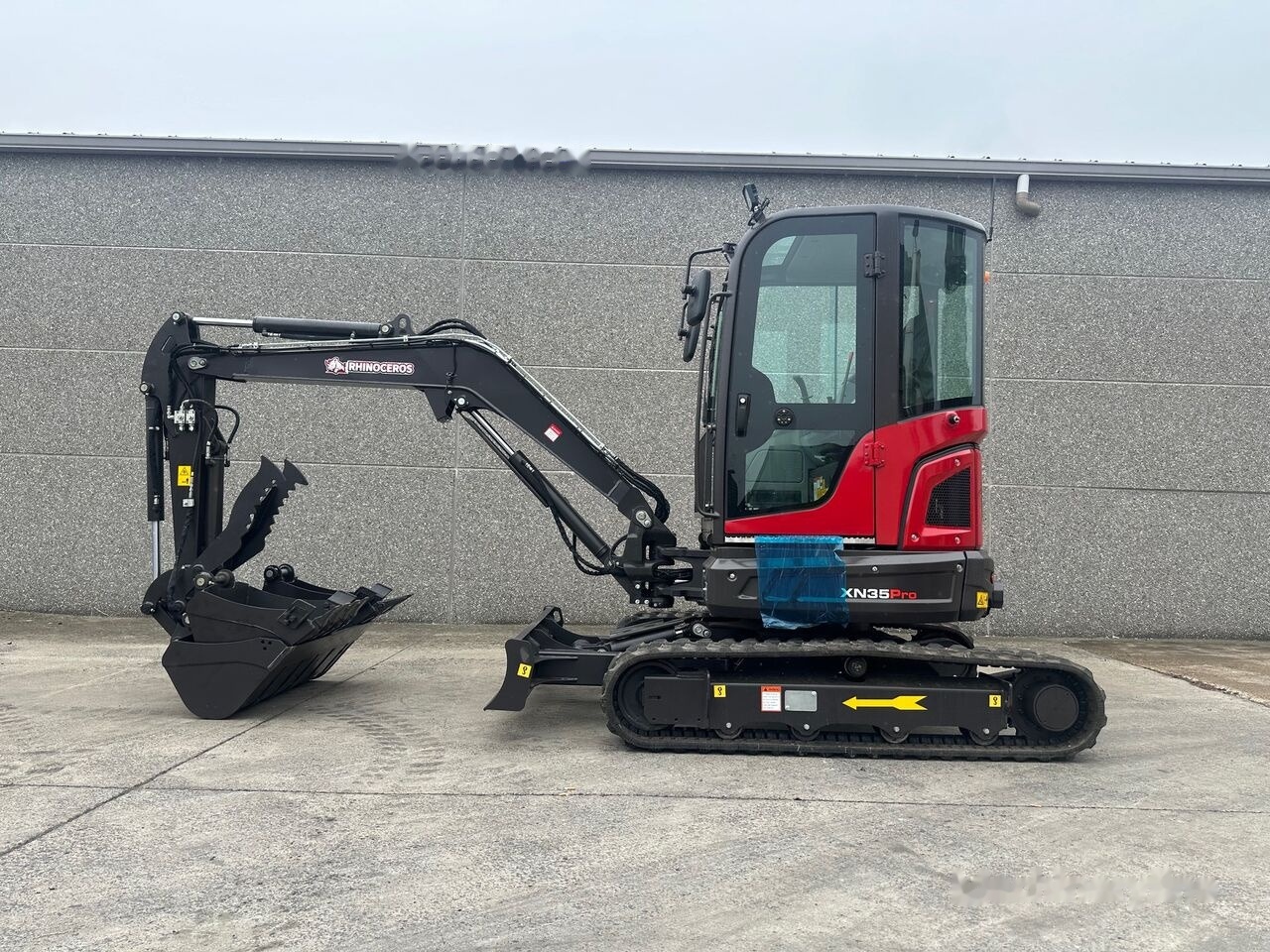 Rhinoceros XN35 PRO - Mini escavadeira: foto 1 Rhinoceros XN35 PRO - Mini escavadeira: foto 1