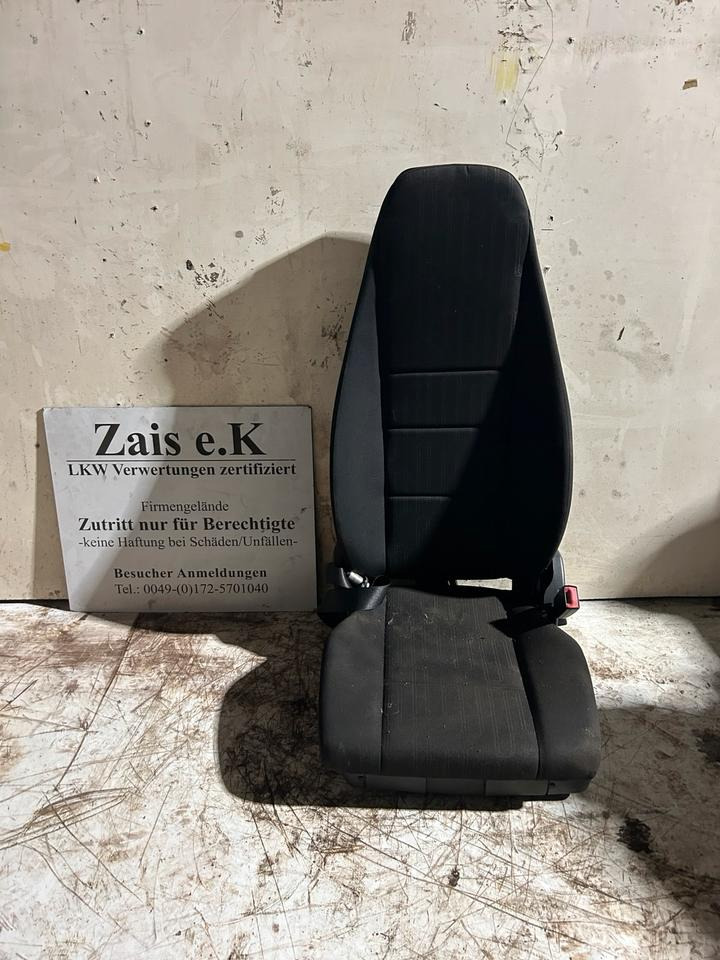 Atego 4 EU6 Mittlerer Sitz - Banco: foto 1 Atego 4 EU6 Mittlerer Sitz - Banco: foto 1