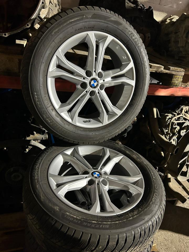 BMW X5 Winterreifen + Felgen 225/60R18 - Roda completa por Automóvel: foto 1 BMW X5 Winterreifen + Felgen 225/60R18 - Roda completa por Automóvel: foto 1