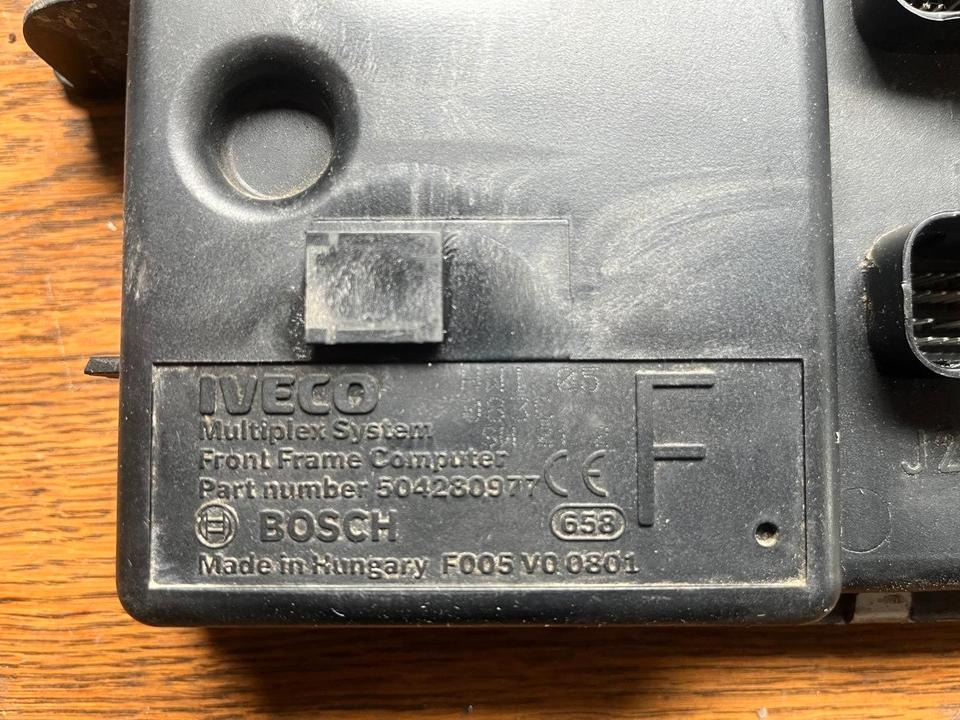 IVECO Multiplex System Front Frame Computer Steuergerät 504280977 - Centralina electrónica por Camião: foto 2 IVECO Multiplex System Front Frame Computer Steuergerät 504280977 - Centralina electrónica por Camião: foto 2