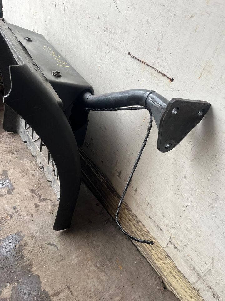 IVECO Stralis 450 Kotflügel vorne rechts 41299389 / 41299388 - Para-lama por Camião: foto 4 IVECO Stralis 450 Kotflügel vorne rechts 41299389 / 41299388 - Para-lama por Camião: foto 4