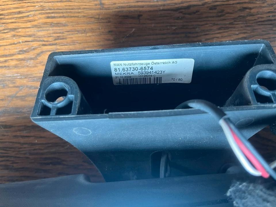 MAN Außenspiegel, Rampenspiegel elektrisch 81637306574 - Espelho retrovisor por Camião: foto 2 MAN Außenspiegel, Rampenspiegel elektrisch 81637306574 - Espelho retrovisor por Camião: foto 2