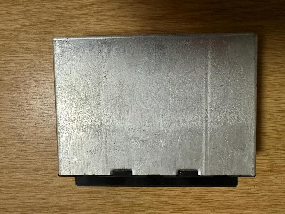 MAN SIEMENS VDO ELEKTRONIK FFR Steuergerät 81.25805.7057 - Centralina electrónica por Camião: foto 4 MAN SIEMENS VDO ELEKTRONIK FFR Steuergerät 81.25805.7057 - Centralina electrónica por Camião: foto 4