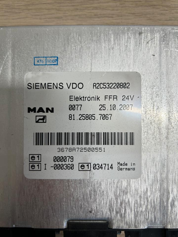 MAN SIEMENS VDO Elektronik FFR Steuergerät 81.25805.7067 - Centralina electrónica por Camião: foto 3 MAN SIEMENS VDO Elektronik FFR Steuergerät 81.25805.7067 - Centralina electrónica por Camião: foto 3