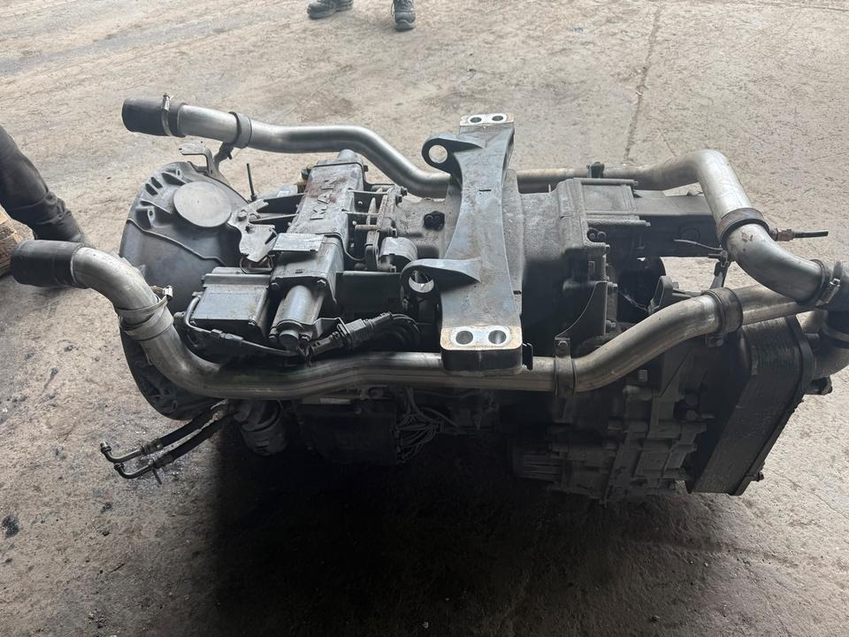 MAN TGX EU 6 Tipmatic Getriebe - Caixa de velocidade por Camião: foto 3 MAN TGX EU 6 Tipmatic Getriebe - Caixa de velocidade por Camião: foto 3