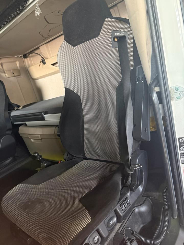 MAN TGX EU6 Fahrersitz - Banco por Camião: foto 3 MAN TGX EU6 Fahrersitz - Banco por Camião: foto 3