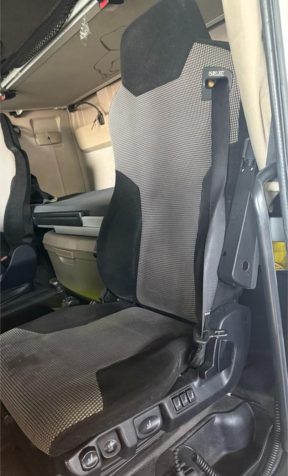 MAN TGX EU6 Fahrersitz - Banco por Camião: foto 2 MAN TGX EU6 Fahrersitz - Banco por Camião: foto 2