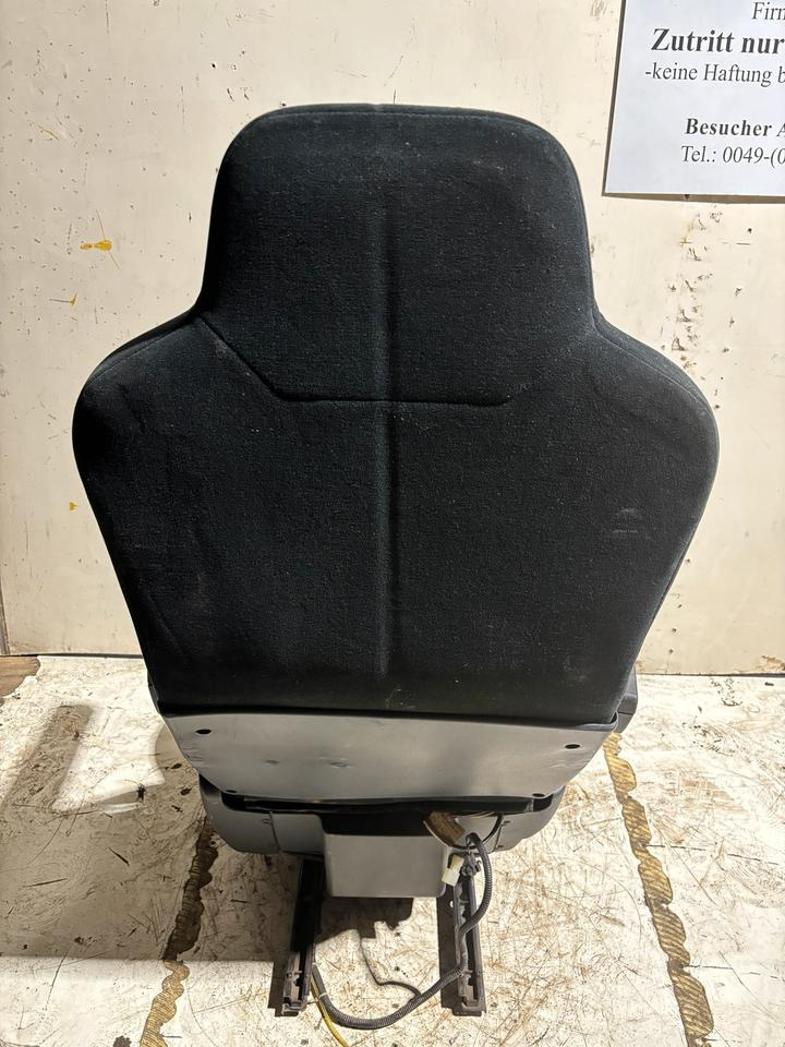 MAN TGX Fahrersitz - Banco por Camião: foto 4 MAN TGX Fahrersitz - Banco por Camião: foto 4