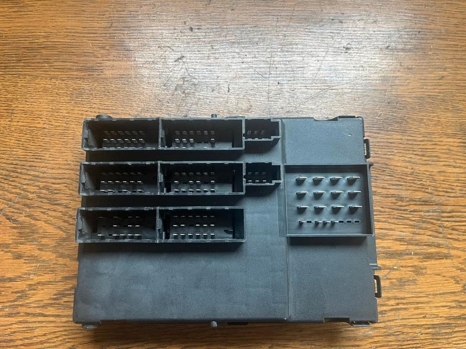 MAN WABCO Elektronik ECU ZBR 2 Steuergerät 81258067072 - Centralina electrónica: foto 4 MAN WABCO Elektronik ECU ZBR 2 Steuergerät 81258067072 - Centralina electrónica: foto 4