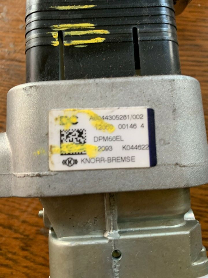 Mercedes Actros Handknorrbremse A 004 430 5281 - Manete de mudanças por Camião: foto 2 Mercedes Actros Handknorrbremse A 004 430 5281 - Manete de mudanças por Camião: foto 2