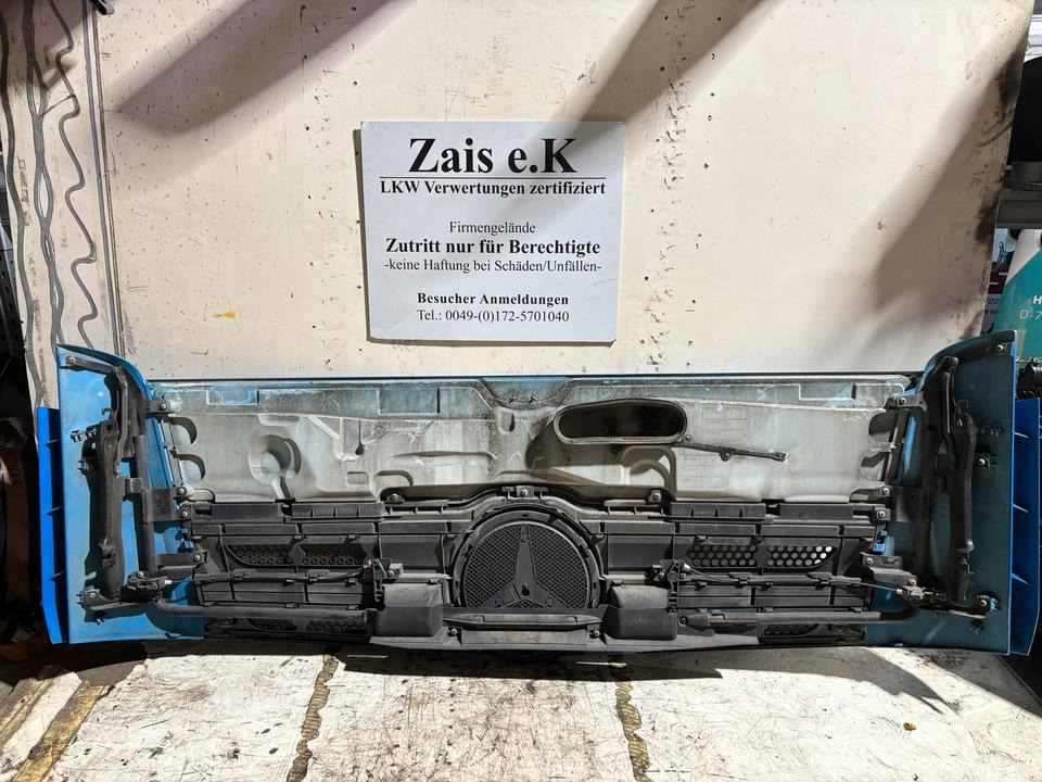 Mercedes Actros MP4 Motorhaube A9607500309 - Capô por Camião: foto 4 Mercedes Actros MP4 Motorhaube A9607500309 - Capô por Camião: foto 4