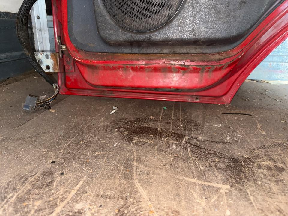 Mercedes Atego 2 Beifahrertür Rot Spiegel Innenverkleidung LN 77 - Porta e peças por Camião: foto 3 Mercedes Atego 2 Beifahrertür Rot Spiegel Innenverkleidung LN 77 - Porta e peças por Camião: foto 3