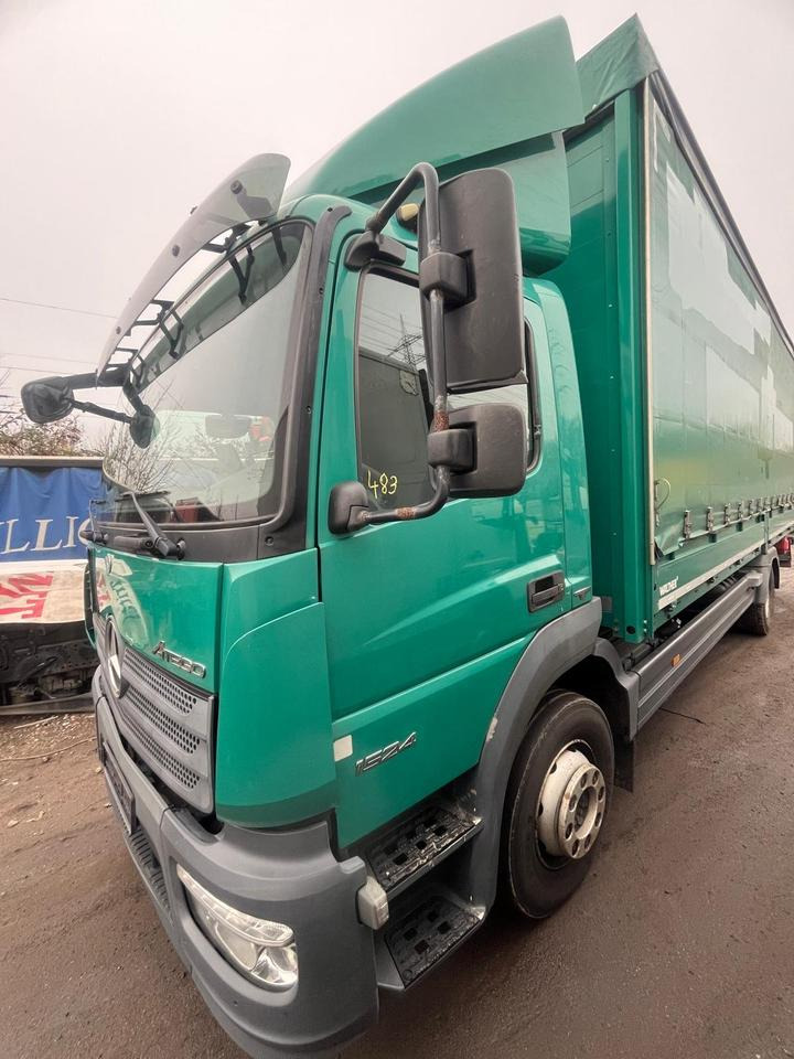 Mercedes Atego 4 1524 komplette Kabine ohne elektrische Geräte - Cabine por Camião: foto 3 Mercedes Atego 4 1524 komplette Kabine ohne elektrische Geräte - Cabine por Camião: foto 3