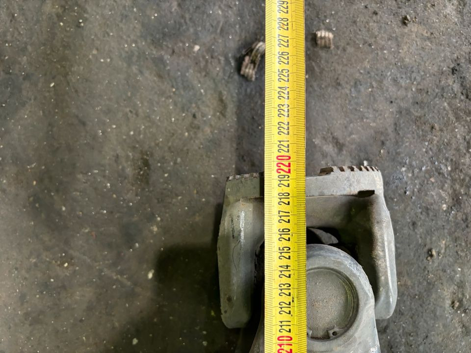 Mercedes Atego 4 EU6 Kardanwelle 220 CM, Kurze Radstand - Veio de transmissão por Camião: foto 3 Mercedes Atego 4 EU6 Kardanwelle 220 CM, Kurze Radstand - Veio de transmissão por Camião: foto 3