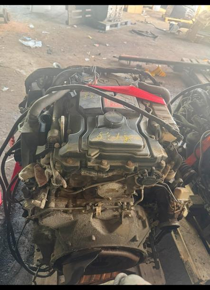 Mercedes Atego 816 EU6 Motor OM934LA 6-3-00 - Motor por Camião: foto 3 Mercedes Atego 816 EU6 Motor OM934LA 6-3-00 - Motor por Camião: foto 3