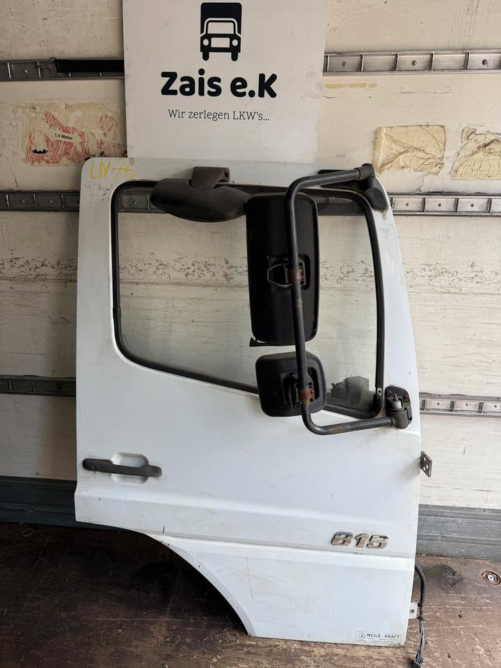 Mercedes Atego Beifahrertür weiß Spiegel Innenverkleidung - Porta e peças por Camião: foto 1 Mercedes Atego Beifahrertür weiß Spiegel Innenverkleidung - Porta e peças por Camião: foto 1