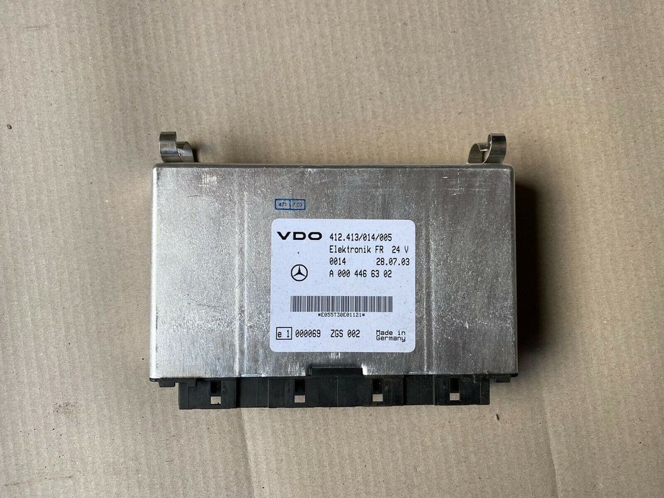Mercedes Atego Elektronik FR Steuergerät VDO A000 446 63 02 - Centralina electrónica por Camião: foto 1 Mercedes Atego Elektronik FR Steuergerät VDO A000 446 63 02 - Centralina electrónica por Camião: foto 1