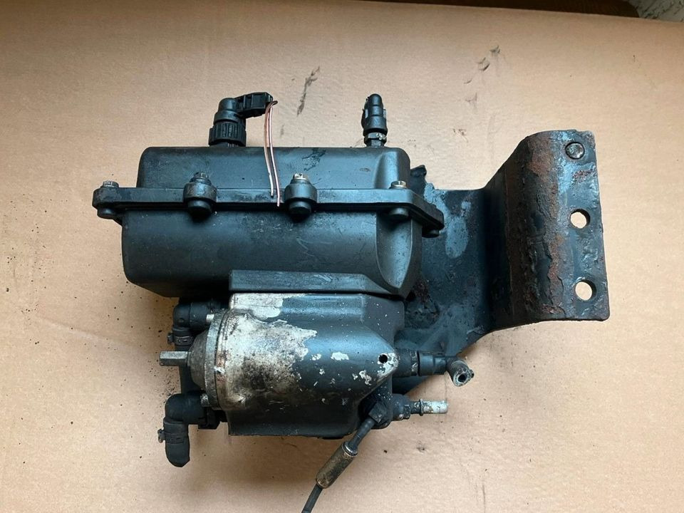 Mercedes-Benz Actros Atego EU4 EU5 AdBlue Pumpe A0001400978 - Bomba de combustivel por Camião: foto 5 Mercedes-Benz Actros Atego EU4 EU5 AdBlue Pumpe A0001400978 - Bomba de combustivel por Camião: foto 5