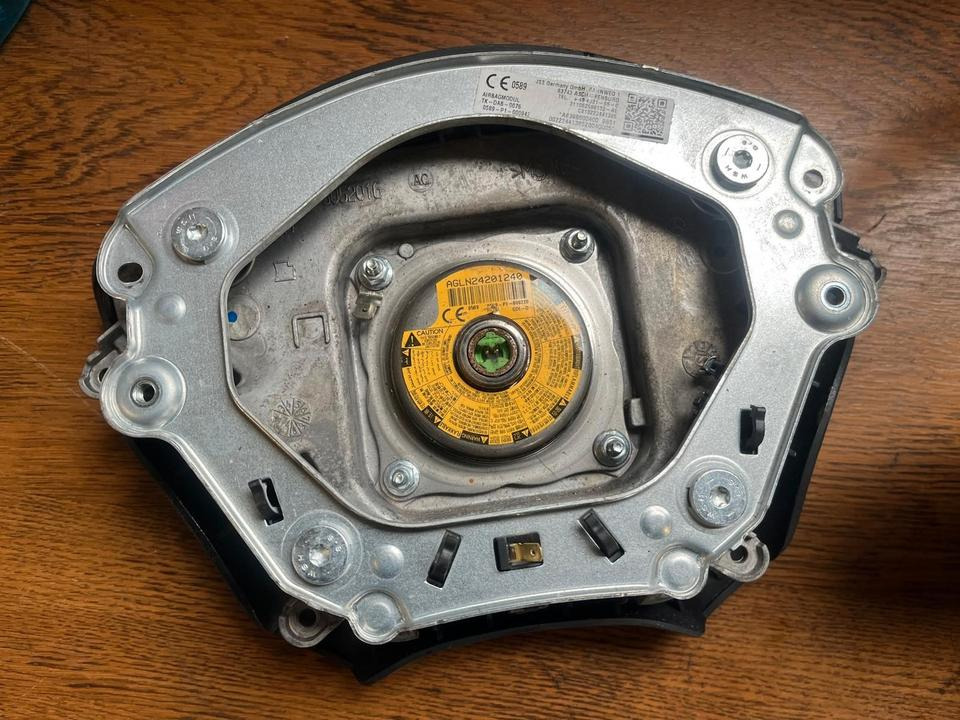 Mercedes-Benz Vito Lenkrad A6394640001 - Volante de direção por Camião: foto 4 Mercedes-Benz Vito Lenkrad A6394640001 - Volante de direção por Camião: foto 4